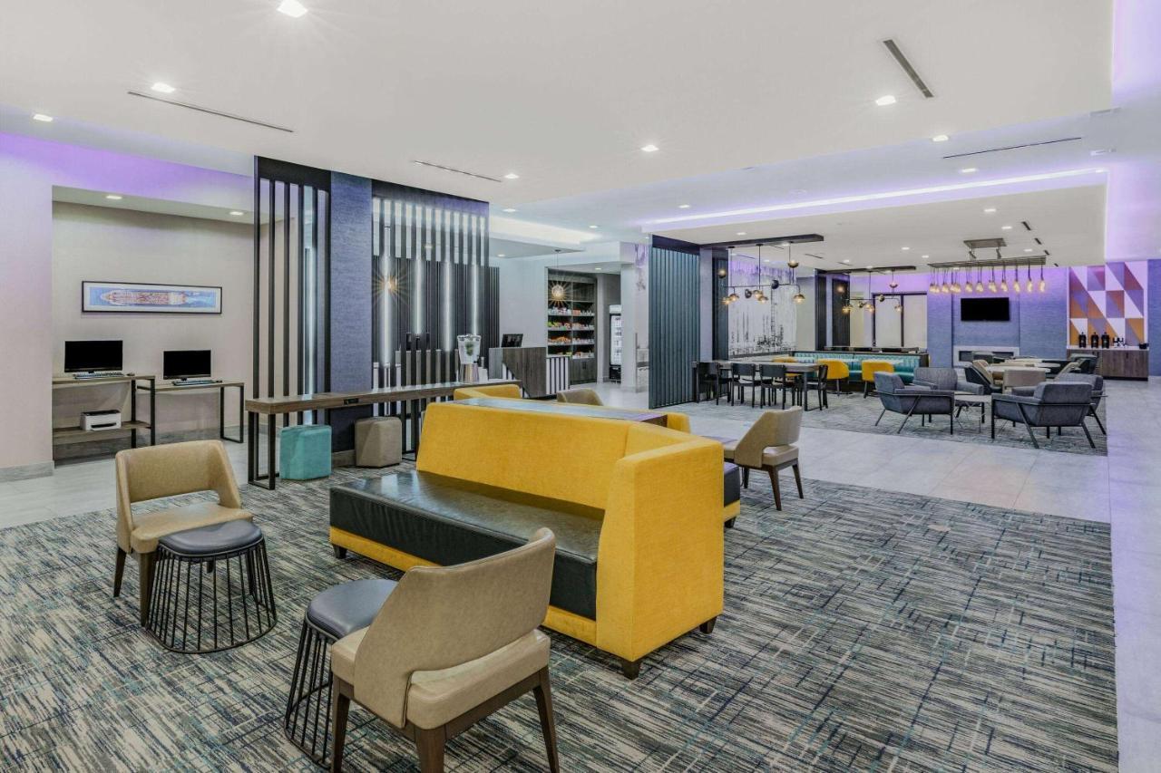 La Quinta Inn & Suites By Wyndham Texas City I 45 Exteriör bild