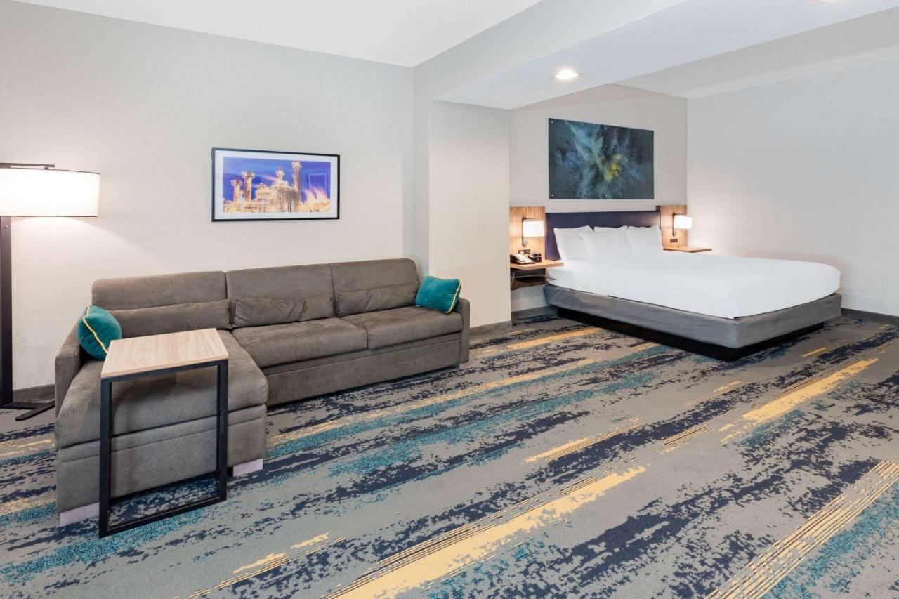 La Quinta Inn & Suites By Wyndham Texas City I 45 Exteriör bild