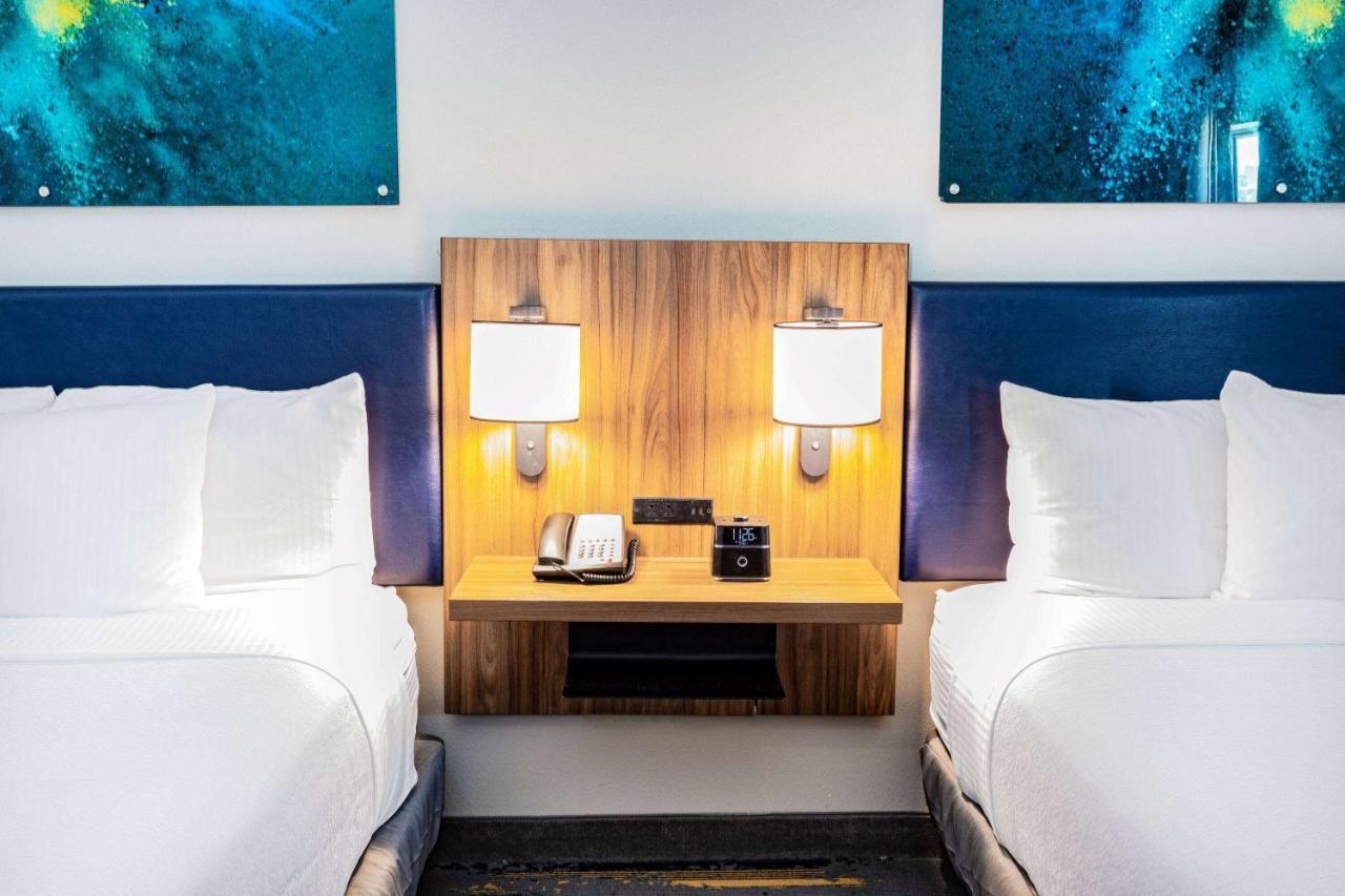 La Quinta Inn & Suites By Wyndham Texas City I 45 Exteriör bild